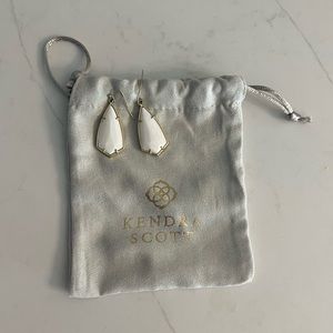 Gold and white Kendra Scott ear rings
